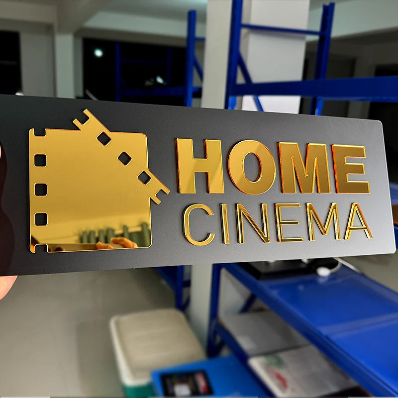 Trójwymiarowy znak Dolby Atmos – Home Cinema Dolby Atmos recenzja i cena